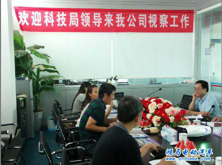 ���R���Ӿ���(w��)��